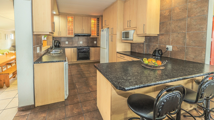 3 Bedroom Property for Sale in Protea Heights Western Cape